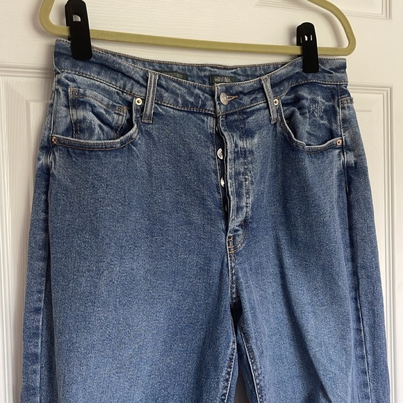 Wild Fable super high-rise straight jeans medium wash - Picture 2 of 8